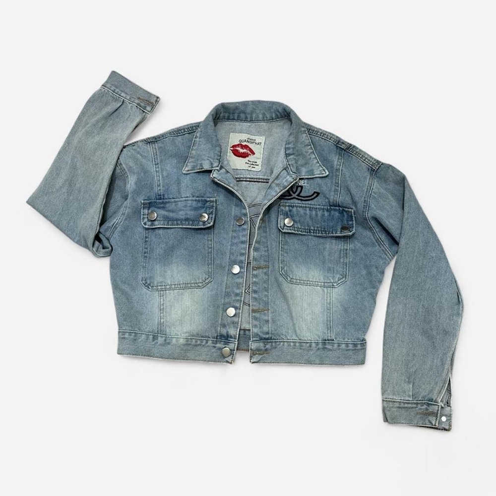 Y2K-Inspired Cropped Statement Denim Jacket